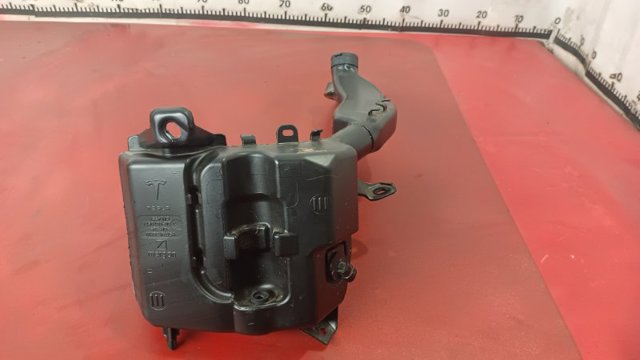 Бачок стеклоомывателя 149040000C TESLA
