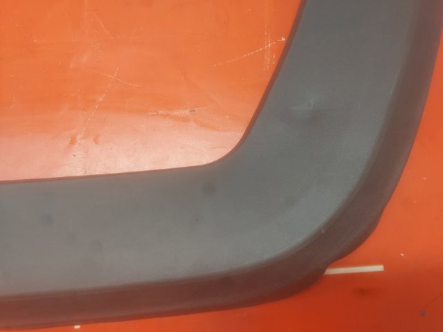 149408800C TESLA Уплотнитель капота купить в Украина