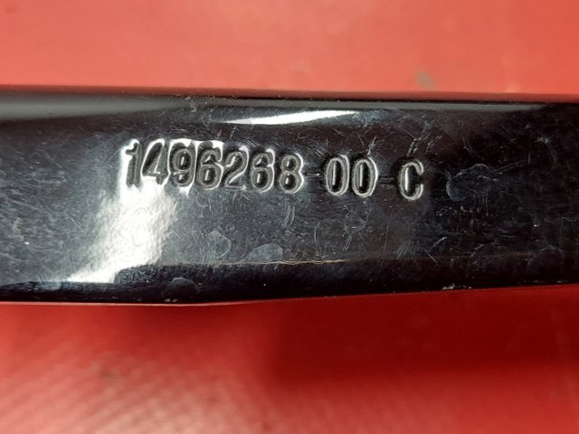 TESLA 149626800C Петля капота правая в наличии Сумы