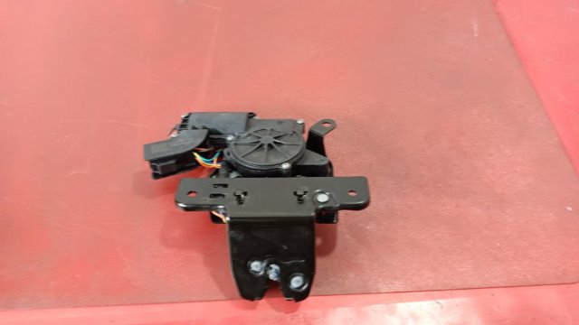 TESLA 150060400B Замок багажника в наличии Кривой Рог