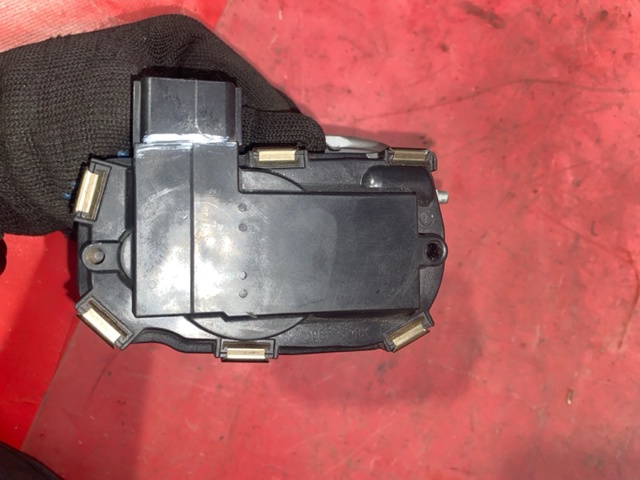 NISSAN 161199NT0A Дроссельная заслонка в наличии Николаев