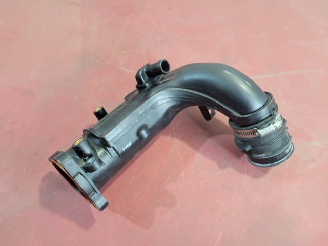 165766RC3B NISSAN Патрубок воздушный, дроссельной заслонки купить в Полтава
