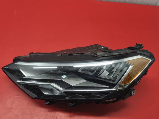 Фары 17A941035A VAG