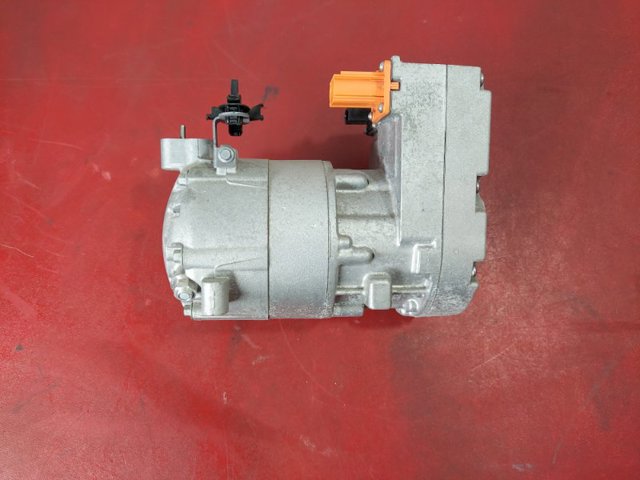 VAG 1EA816797G Компрессор кондиционера в наличии Тернополь