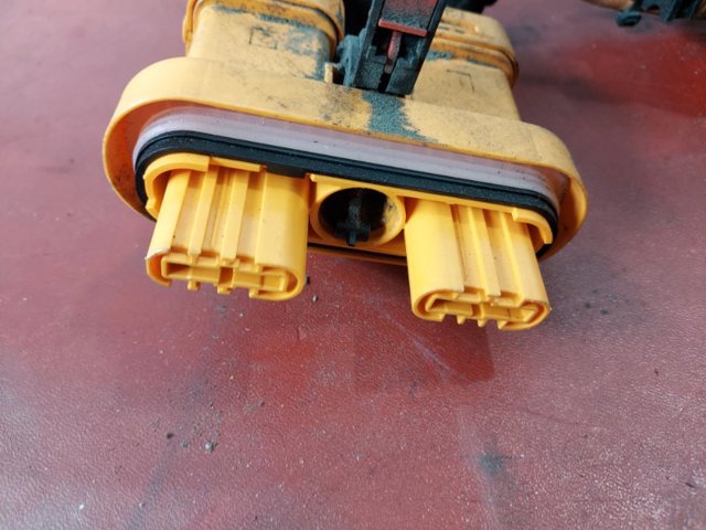 VAG 1EA971015AA в наличии Запорожье