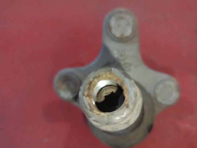 1K0407366C VAG Нижняя правая шаровая опора купить в Черкассы