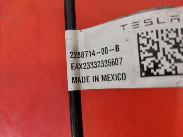 228871400B TESLA купить в Ужгород