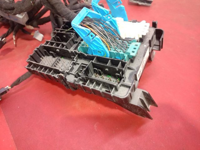 Монтажный блок 23200666 GM