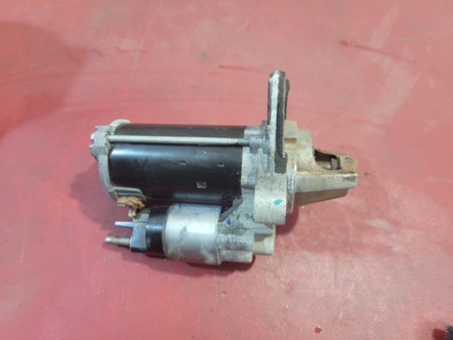 Стартер двигателя 233006RC0A NISSAN
