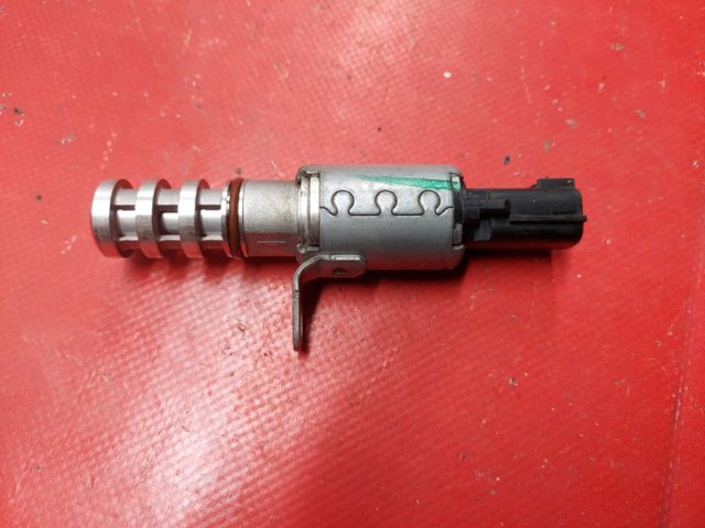 Клапан положения фаз распредвала 237963RC0A NISSAN