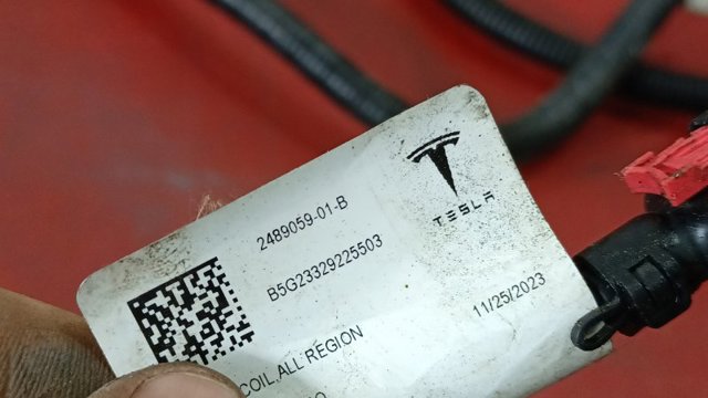 248905901B TESLA купить в Павлоград
