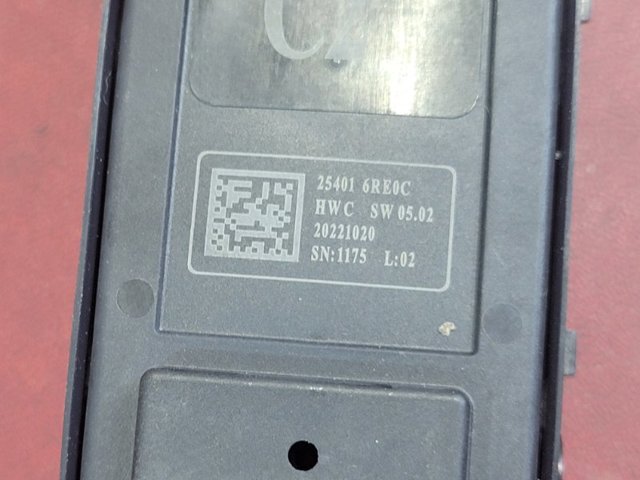 NISSAN 254016RE0C Кнопочный блок управления стеклоподъемником передний левый в наличии Сумы