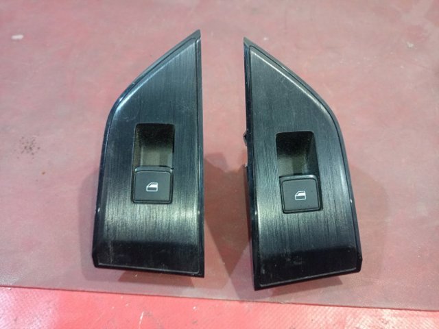 254116XJ0B NISSAN Кнопочный блок управления стеклоподъемником передний правый купить в Павлоград