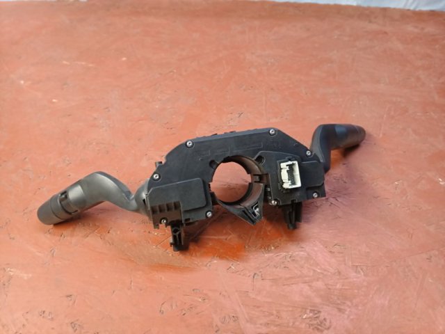 Переключатель подрулевой 255606RR5A NISSAN