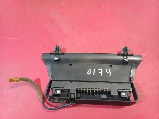 265984GA0A NISSAN Задний стоп купить в Черновцы