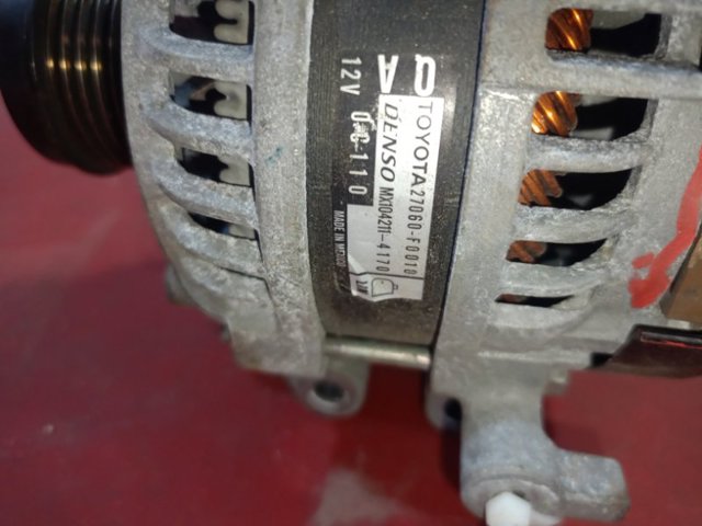 TOYOTA 27060F0010 Генератор в наличии Хмельницкий