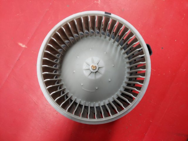 NISSAN 272206RF0A Мотор вентилятора печки (отопителя салона) в наличии Хмельницкий