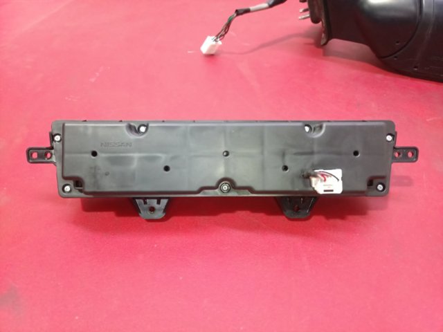 NISSAN 275004RA0A в наличии Львов