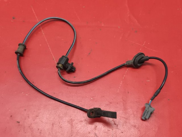 Датчик ABS передний правый 27540SG000 SUBARU