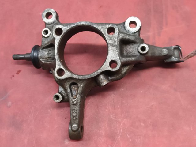 Кулак поворотный передний правый 28313SC001 SUBARU