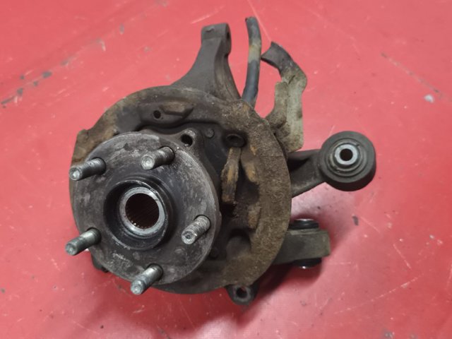 SUBARU 28411SG001 Цапфа (поворотный кулак) задний правый в наличии Ужгород