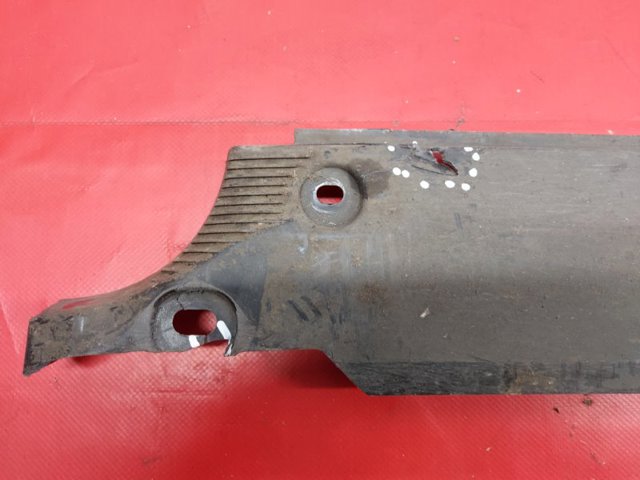 31694976 VOLVO Защита днища левая купить в Павлоград