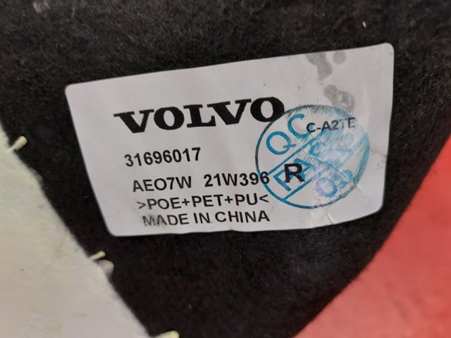 31696017 VOLVO Покрытие напольное салона, переднее купить в Хмельницкий