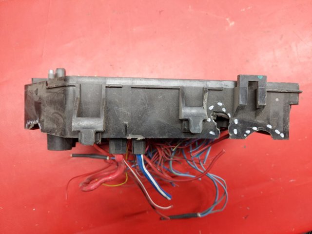 32268459 VOLVO Блок предохранителей купить в Винница