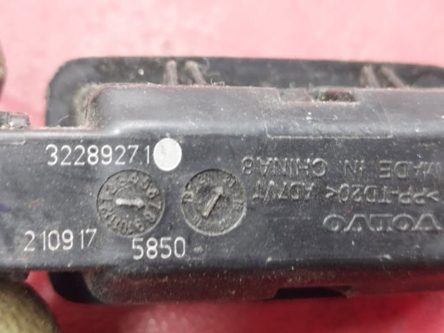 VOLVO 32289271 в наличии Полтава