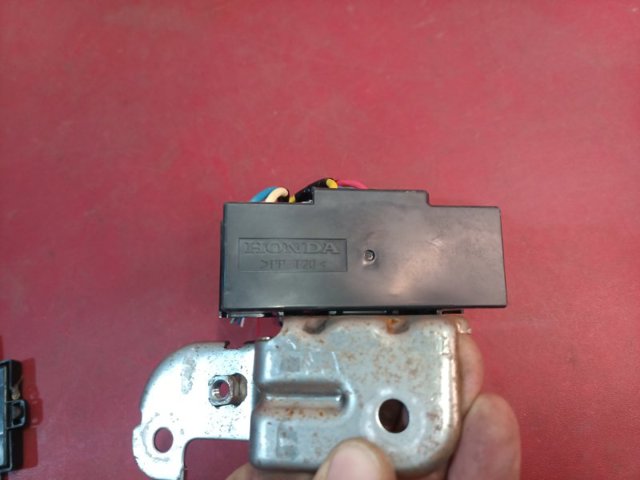 38330T2AA01 HONDA купить в Украина