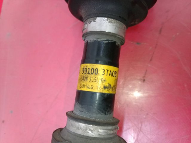 NISSAN 391003TA0A Правая полуось в наличии Черновцы