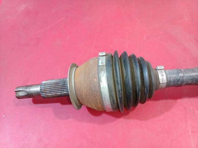 396014GB0A NISSAN Полуось задняя левая купить в Чернигов