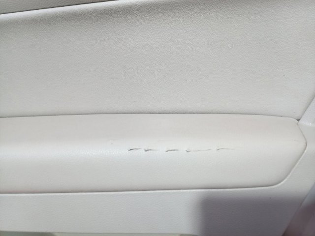 3CN867212 Обшивка (облицовка) внутренняя двери задней правой купить Чернигов