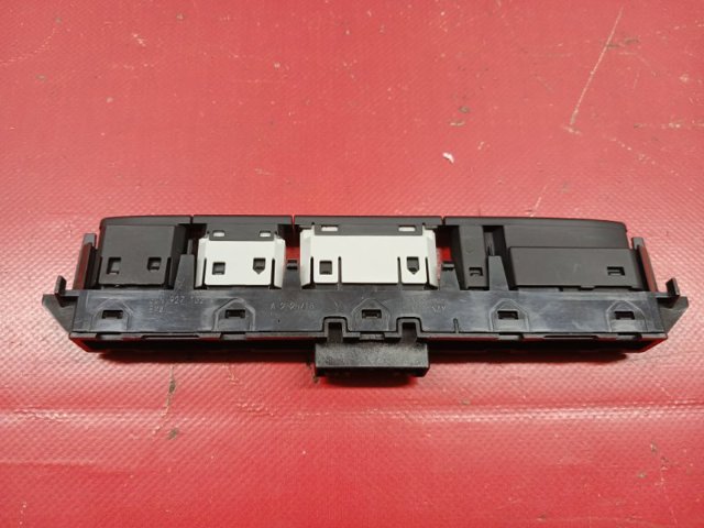 3CN927132A VAG Блок кнопок центральной консоли купить в Украина