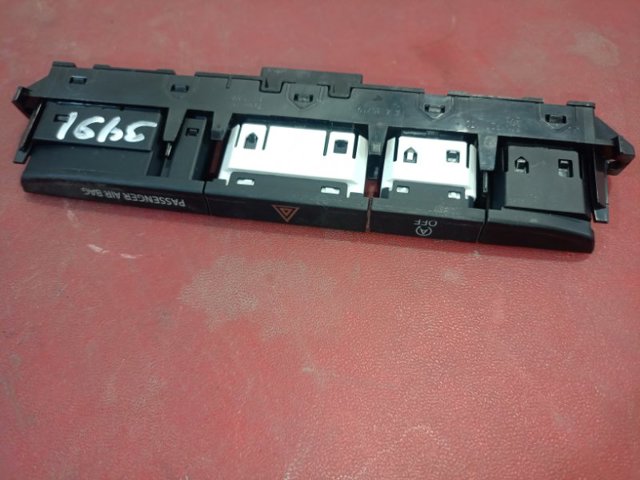 3CN927132A VAG Блок кнопок центральной консоли купить в Черновцы