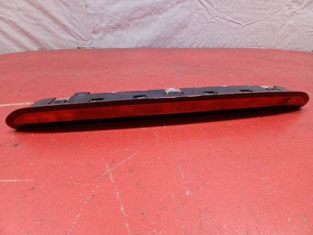 Стоп-сигнал задний дополнительный 3CN945087 VAG