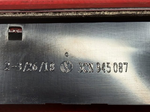 3CN945087 Стоп-сигнал задний дополнительный купить Украина