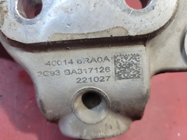 400146RA0A NISSAN Цапфа (поворотный кулак) передний правый купить в Сумы