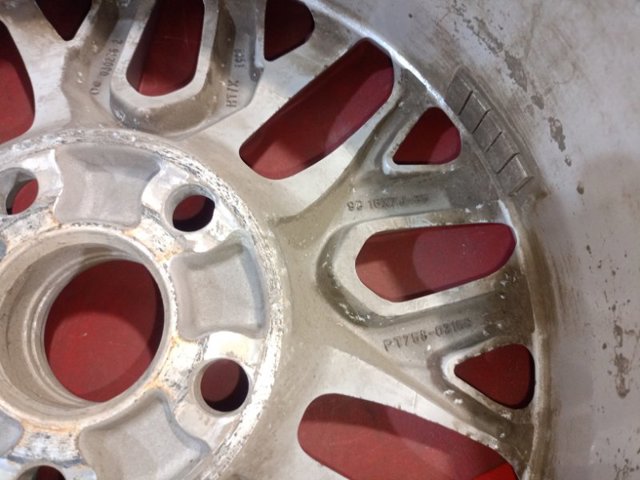 TOYOTA 4261106F80 в наличии Черновцы