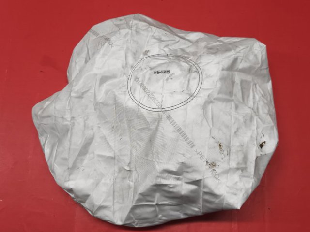 Подушка AIRBAG водительская 42697087 GM