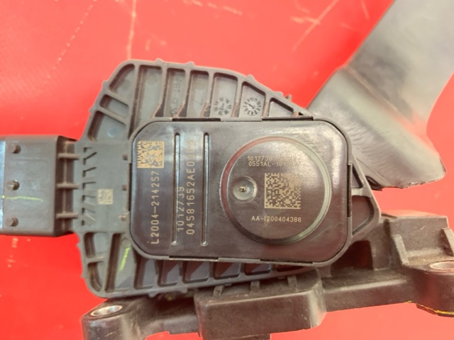 CHRYSLER 4581652AE Педаль газа в наличии Винница