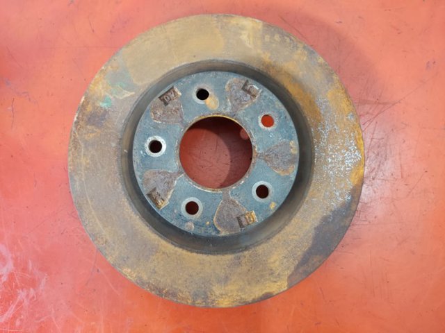 Передний тормозной диск Митсубиси Аутлендер II XL