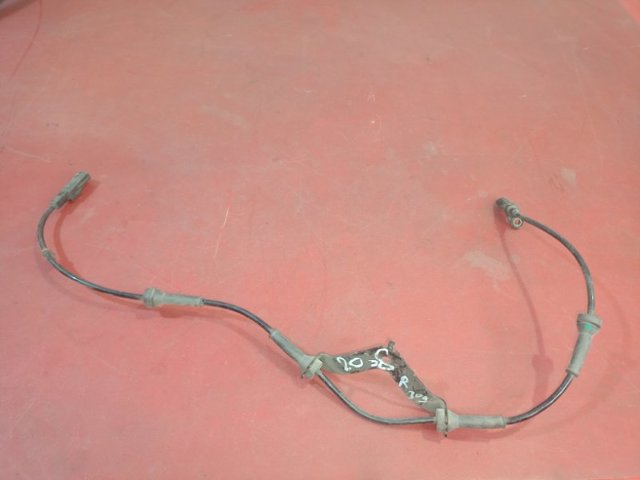 Датчик АБС (ABS) задний 479004CE4A NISSAN