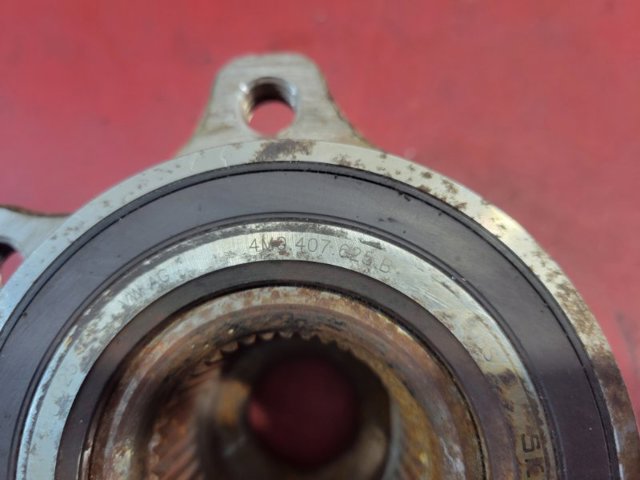 VAG 4M0407625B в наличии Павлоград