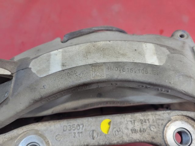 4M0615106EB VAG Суппорт тормозной передний правый купить в Ровно
