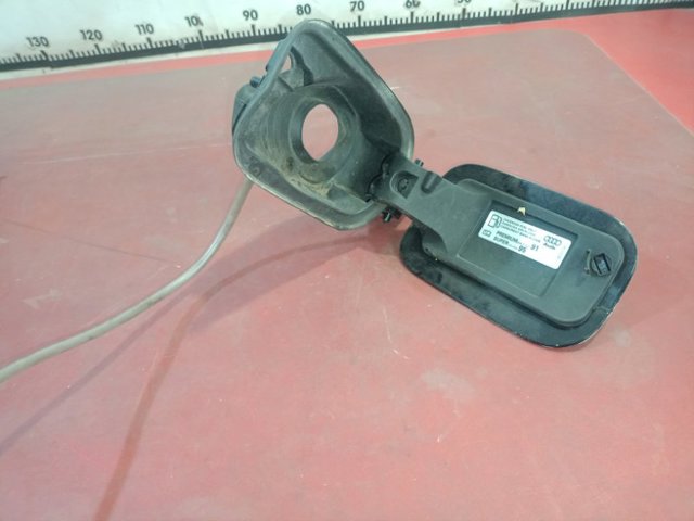 Заливная горловина бензобака 4M0809906D VAG