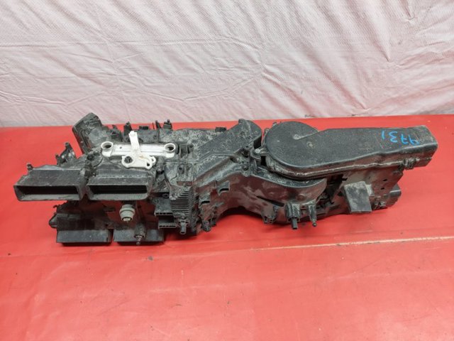 4M0820004 VAG Корпус печки в сборе купить в Днепр