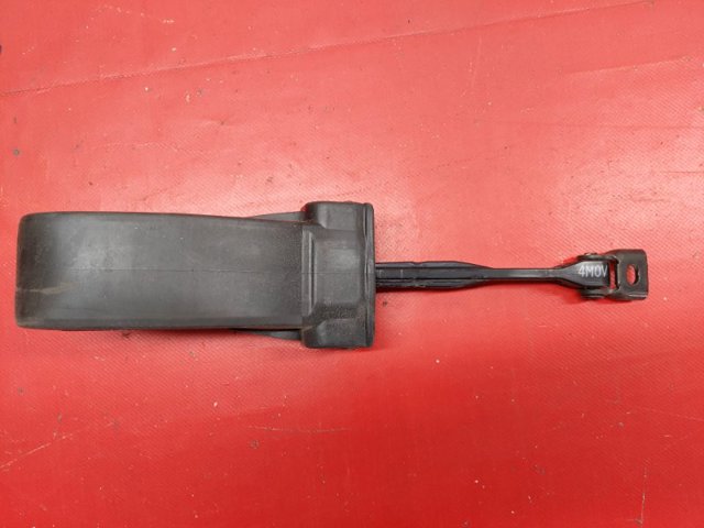 VAG 4M0837267 в наличии Ровно