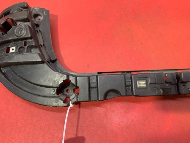 BMW 51127239883 Кронштейн бампера заднего левый в наличии Ирпень