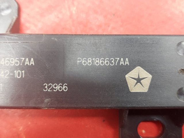 CHRYSLER 56046957AA Антенна замка двери в наличии Сумы